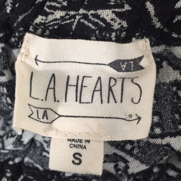 L.A. Hearts Women’s blouse tank top sz Small - Picture 5 of 6